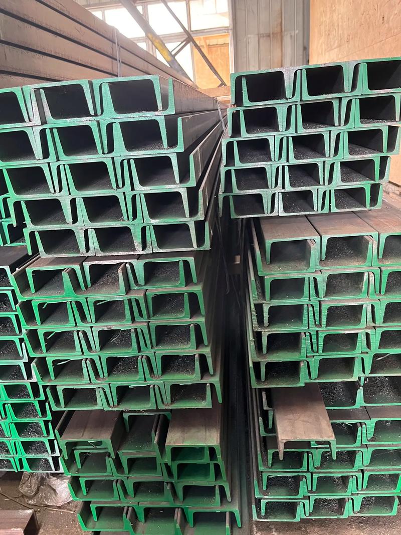 清城幕墙槽钢插芯